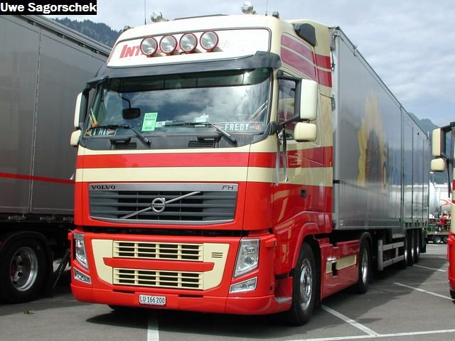 Interl 2011 759