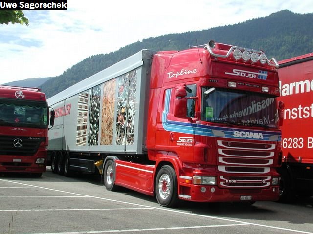 Interl 2011 827