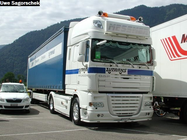Interl 2011 832