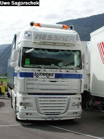 Interl 2011 833