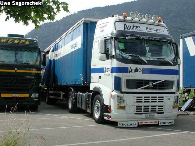 Interl 2011 835