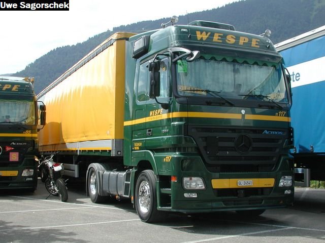 Interl 2011 836