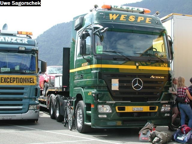 Interl 2011 838