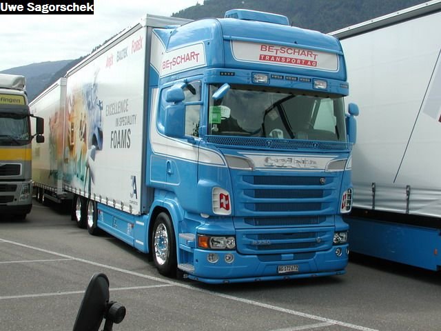 Interl 2011 848