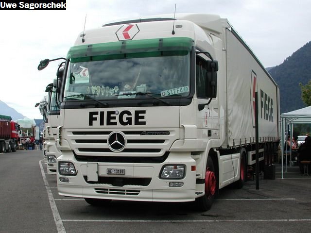 Interl 2011 894