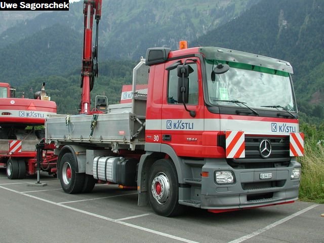 Interl 2011 898