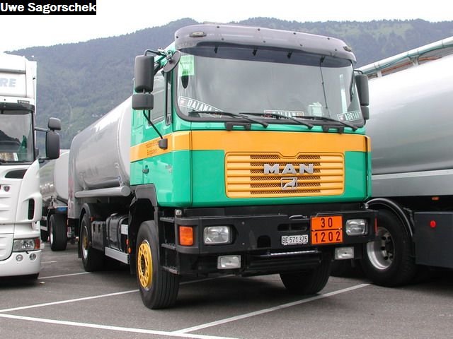 Interl 2011 910