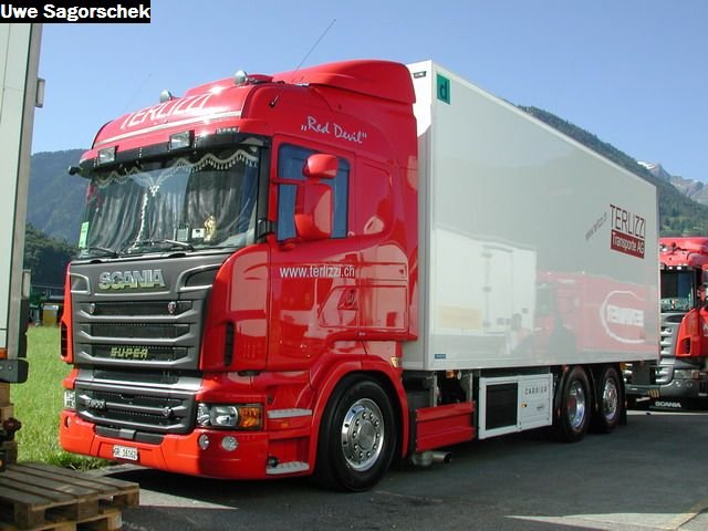 Interl 2011 1032