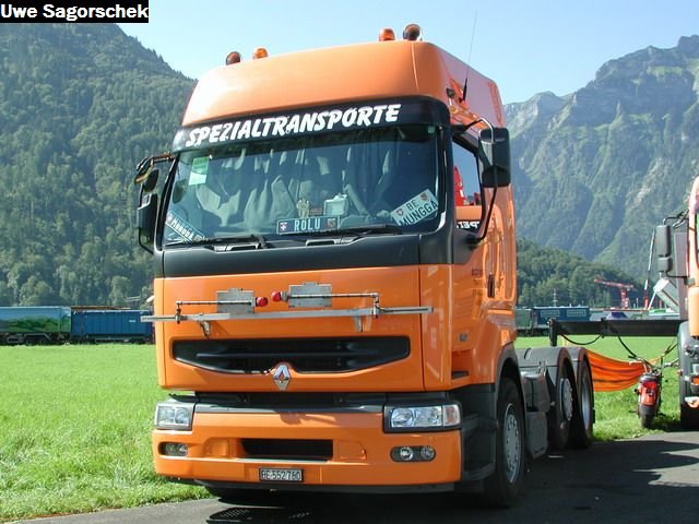 Interl 2011 1073