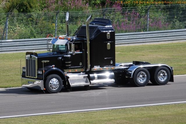 TGP 2011 043