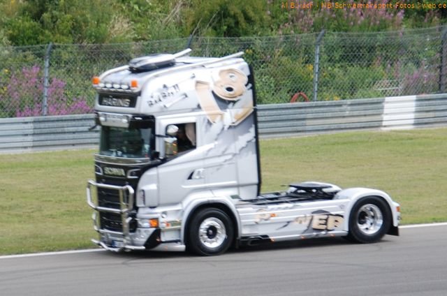 TGP 2011 059