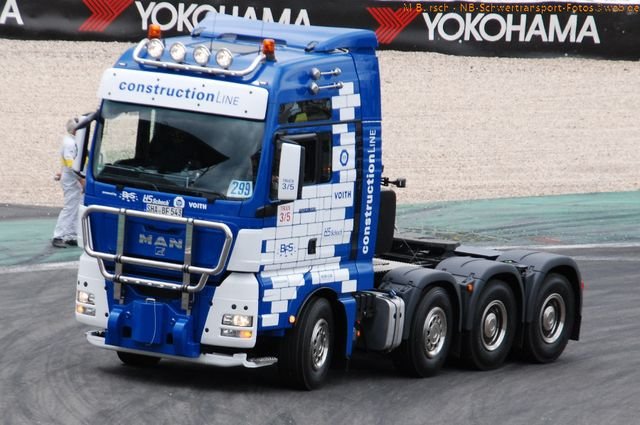 TGP 2011 305