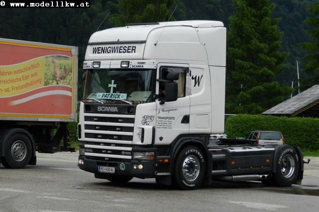 ES104
