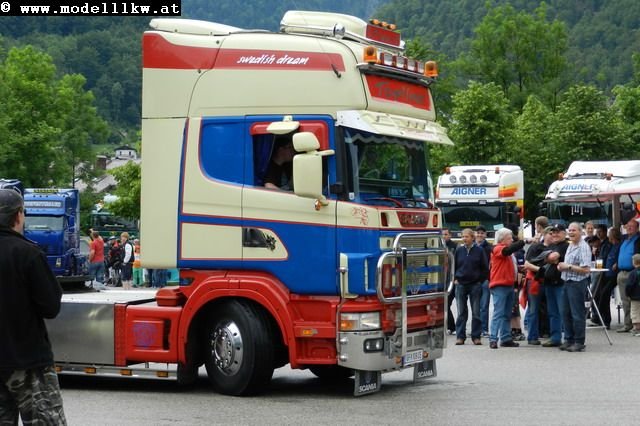 ES111