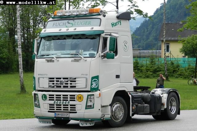 ES121