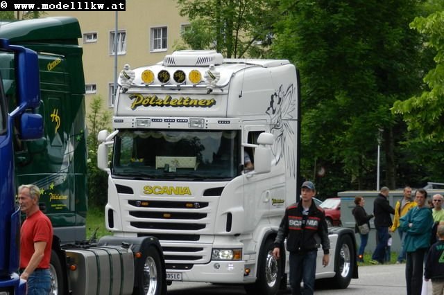 ES124