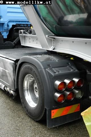 ES14
