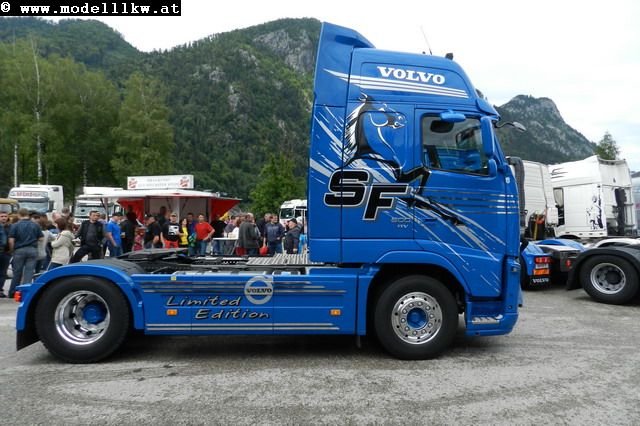 ES186