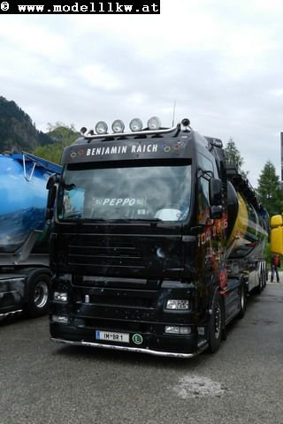 ES202