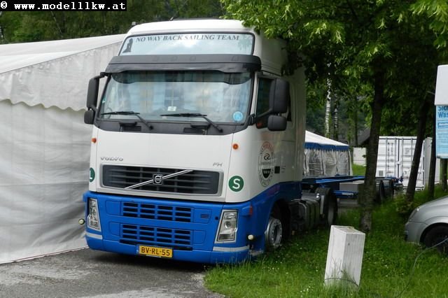 ES205