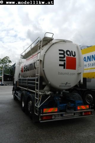 ES94