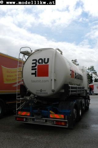 ES95