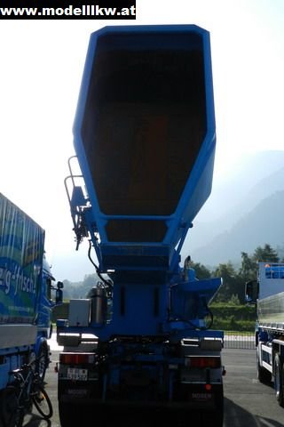 IL12 8