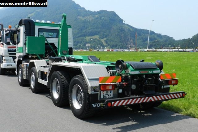 IL12 1092