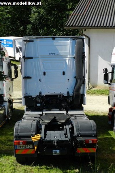 MW 135