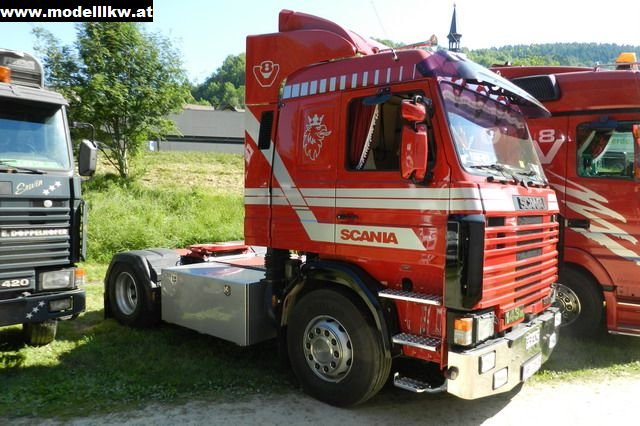 MW 184