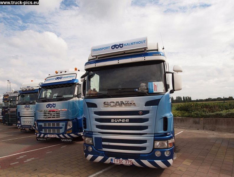 P9078335