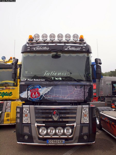 P9228925