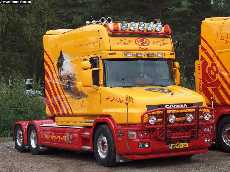 P9229344