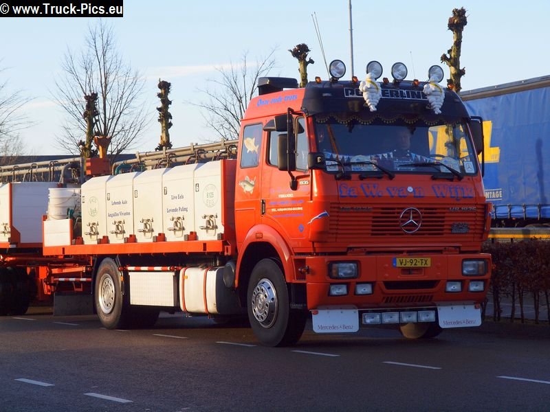 PC280819