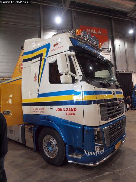 PC280840