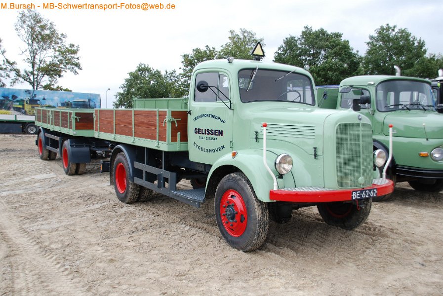 Truck in the Koel 2014-8-30 00060