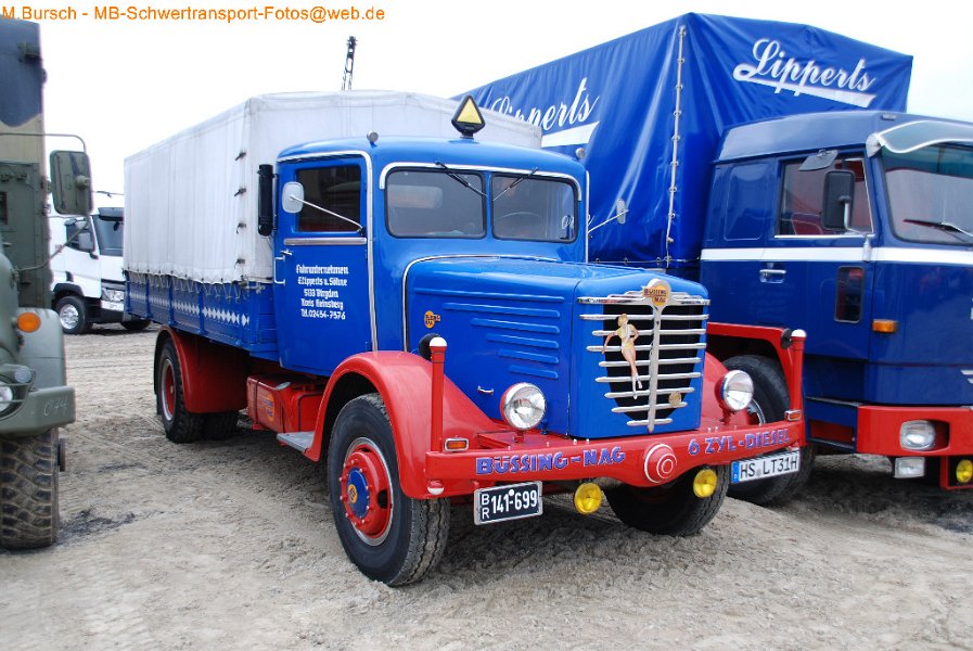 Truck in the Koel 2014-8-30 00118