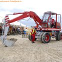 Truck in the Koel 2014-8-30 00160