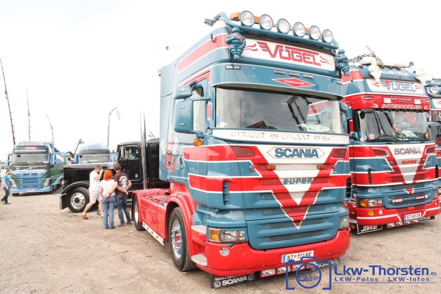 25.04.2015 66