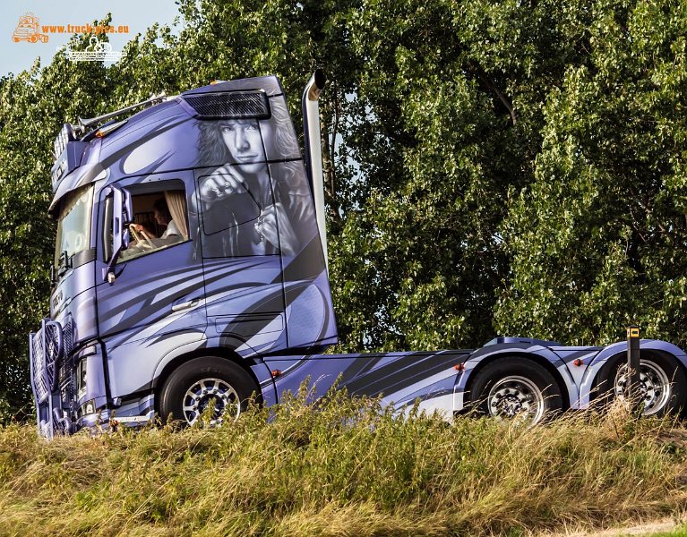 Nog Harder Lopik Trucker-Treffen Lkw-Fotos Lkw-Infos Lkw-Thorsten 02