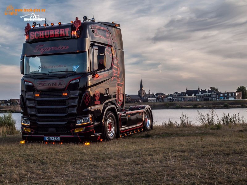 Nog Harder Lopik Trucker-Treffen Lkw-Fotos Lkw-Infos Lkw-Thorsten 56