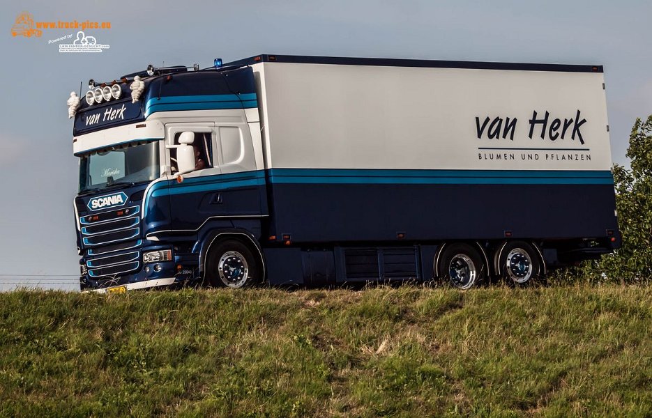 Nog Harder Lopik Trucker-Treffen Lkw-Fotos Lkw-Infos Lkw-Thorsten 60